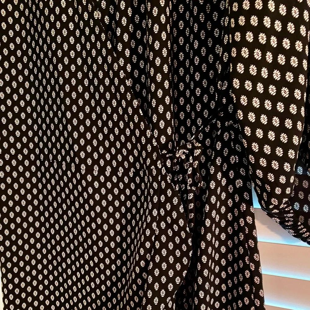 LOFT Wrap Mini Dress - Size 12 - NWT! - Picture 2 of 4